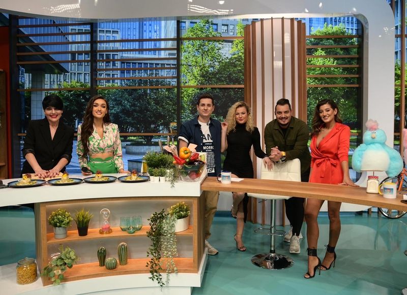 Busucu, George Tănase, Viviana Sposub și Patrizia Paglieri au făcut atmosfera de neuitat în platoul emisiunii.