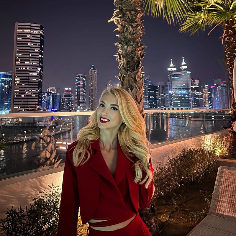 Andreea Bălan s-a accidentat la filmările noului videoclip