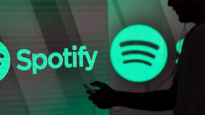 Spotify, o nouă actualizare &icirc;n ajutorul celor ce &icirc;și pun muzică la volan