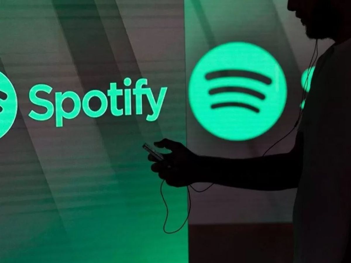 Spotify, o nouă actualizare în ajutorul celor ce își pun muzică la volan
