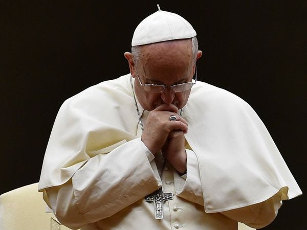 Papa Francisc, rugăciune emoționantă pentru oprirea războiului din Ucraina: &bdquo;Te implorăm să opreşti m&acirc;na lui Cain&rdquo;