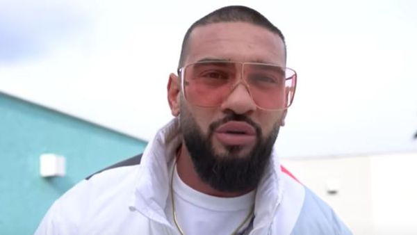 Dorian Popa, reacție acidă după ce și-a luat o mare țeapă de la muncitorii care s-au ocupat de curtea vilei sale: „În ce hal se lucrează! Au făcut o bătaie de joc”