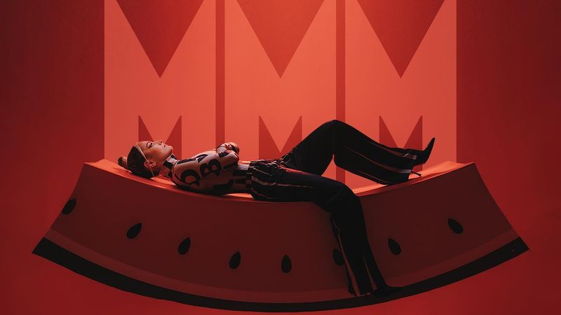 Videoclip: Minelli a lansat &bdquo;MMM&rdquo;
