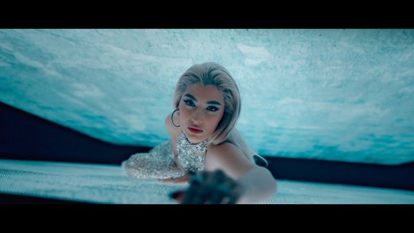 ANDIA FEAT GUESS WHO - Pietre Pretioase