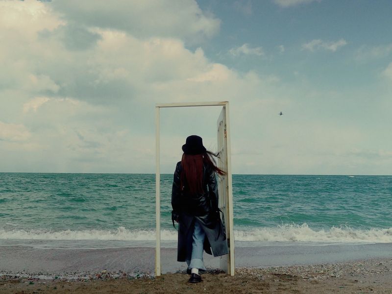 Misha Miller și o parte din sufletul său: „Home”, piesă dedicată în totalitate părinților săi – VIDEO 