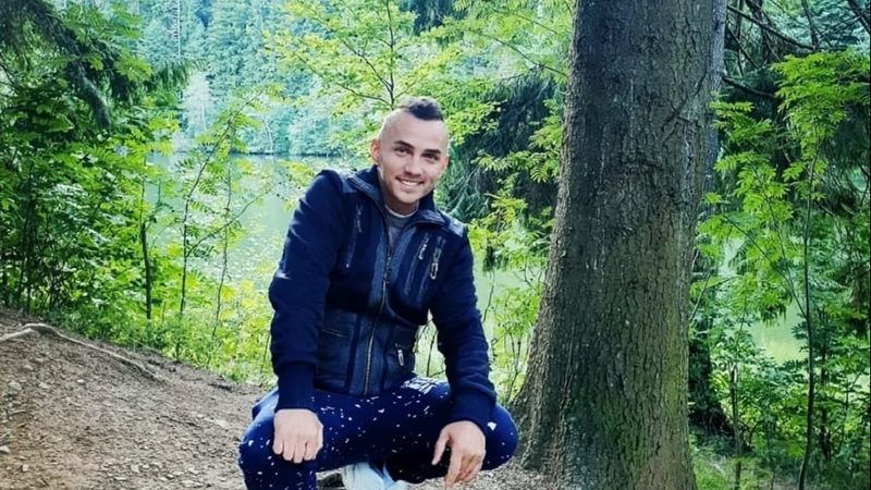 Mihai Trăistariu,  despre articolele vestimentare pe care le-a purtat de la &icirc;nceputul carierei: &bdquo;Mereu am fost băgat la &bdquo;proști &icirc;mbrăcați&rdquo; &rdquo;