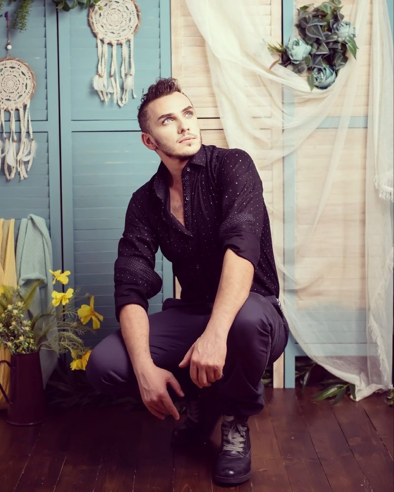 Mihai Trăistariu,  despre articolele vestimentare pe care le-a purtat