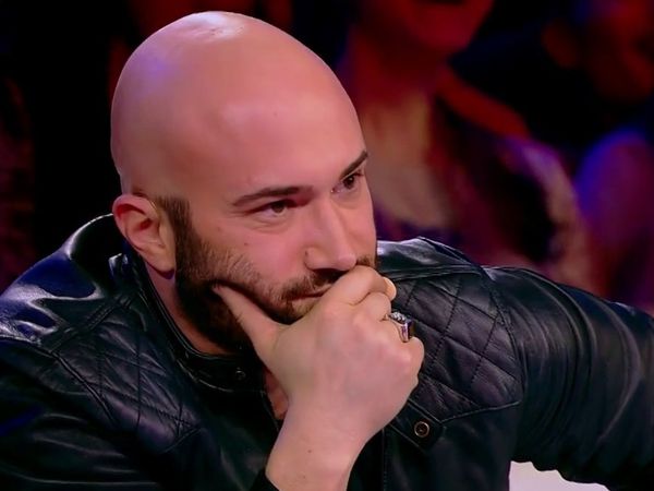 Mihai Bendeac, prima reacție după ce a fost filmat &icirc;n stare de ebrietate! Actorul  și-a dat pantalonii jos, &icirc;n plină stradă: &bdquo;&Icirc;mi cer iertare familiei mele și tuturor celor care mă iubesc&rdquo;
