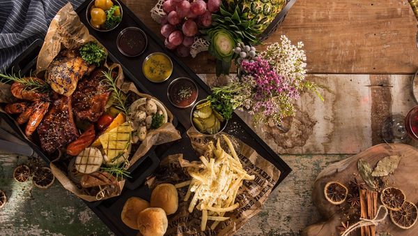 Dimineața Nebună. Un bărbat și-a reclamat soția la poliție pentru că nu voia să-i gătească. Audio