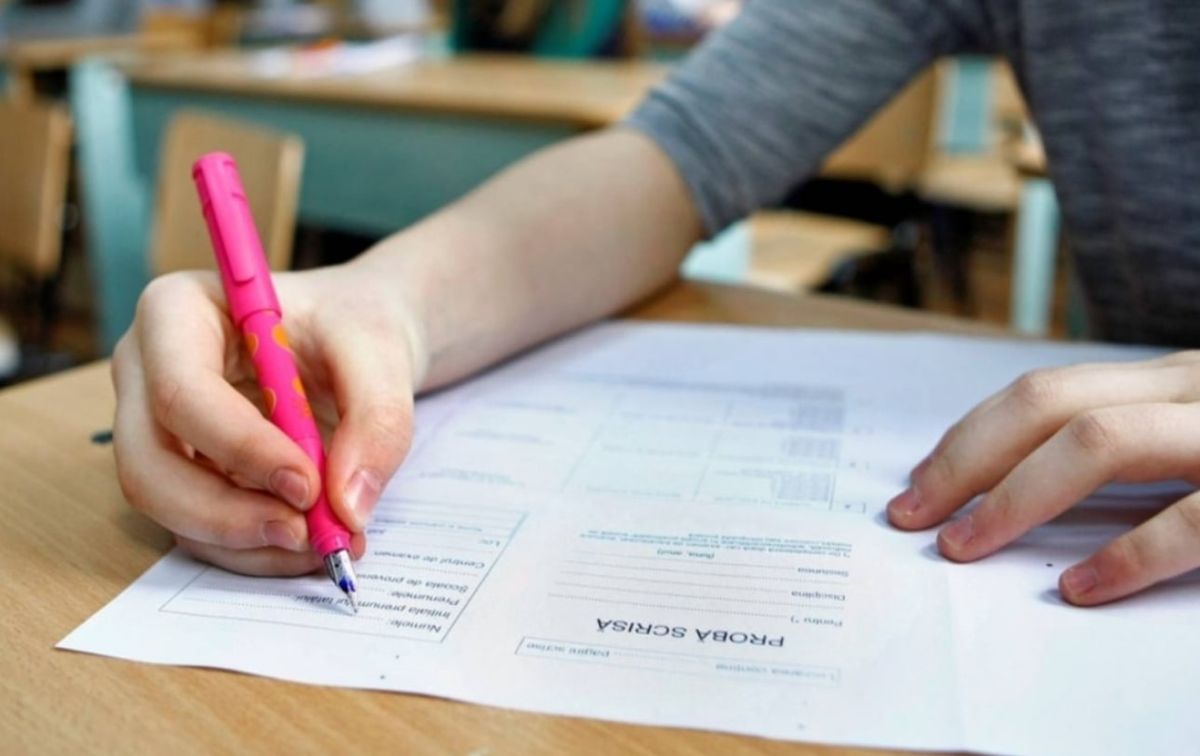 Simulare Evaluare Naţională 2022 – Modele de subiecte pentru Română şi Matematică