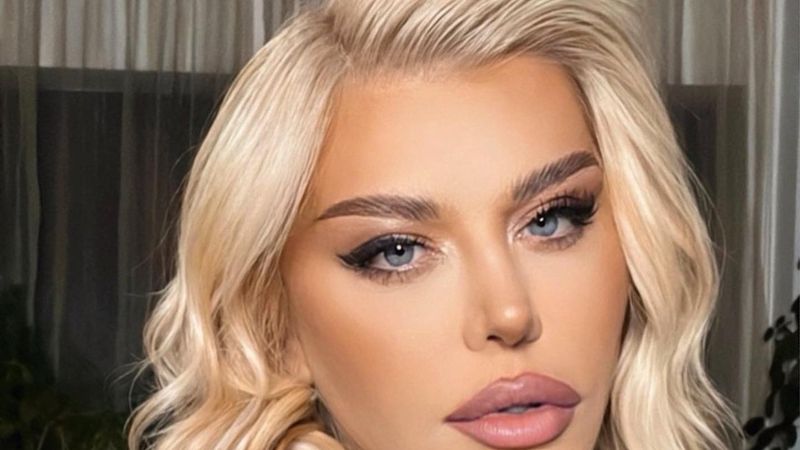 Loredana Groza, o nouă apariție controversată pe rețelele sociale! Cum s-a lăsat artista fotografiată?! : &bdquo;Puțină decență n-ar strica&rdquo;