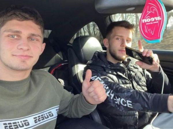Dimineața Nebună: Sucevenii care au plecat la Kiev să se convingă dacă există războiul s-au &icirc;ntors acasă! Primele declarații: &bdquo;Eu nu am văzut cu ochii mei&rdquo; - AUDIO