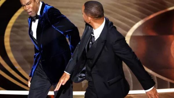 VIDEO: Chris Rock a refuzat să depună plângere la Poliţie după ce a fost lovit peste faţă de Will Smith pe scena de la gala Oscar 2022