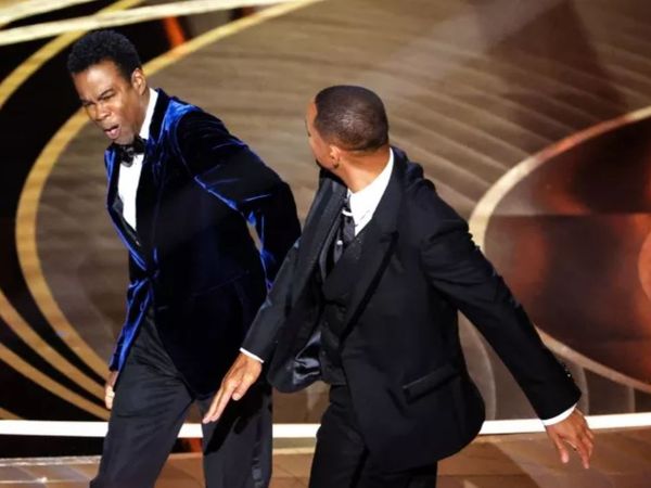 VIDEO: Chris Rock a refuzat să depună pl&acirc;ngere la Poliţie după ce a fost lovit peste faţă de Will Smith pe scena de la gala Oscar 2022