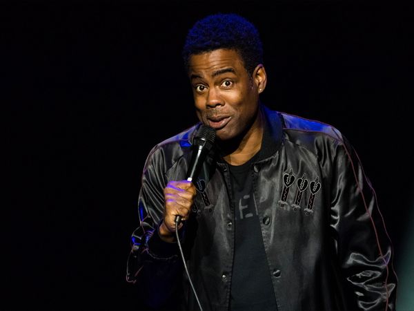 Chris Rock, mai celebru după ce a fost pălmuit de Will Smith la Oscar! Cererea și prețurile pentru biletele la turneul de comedie au crescut