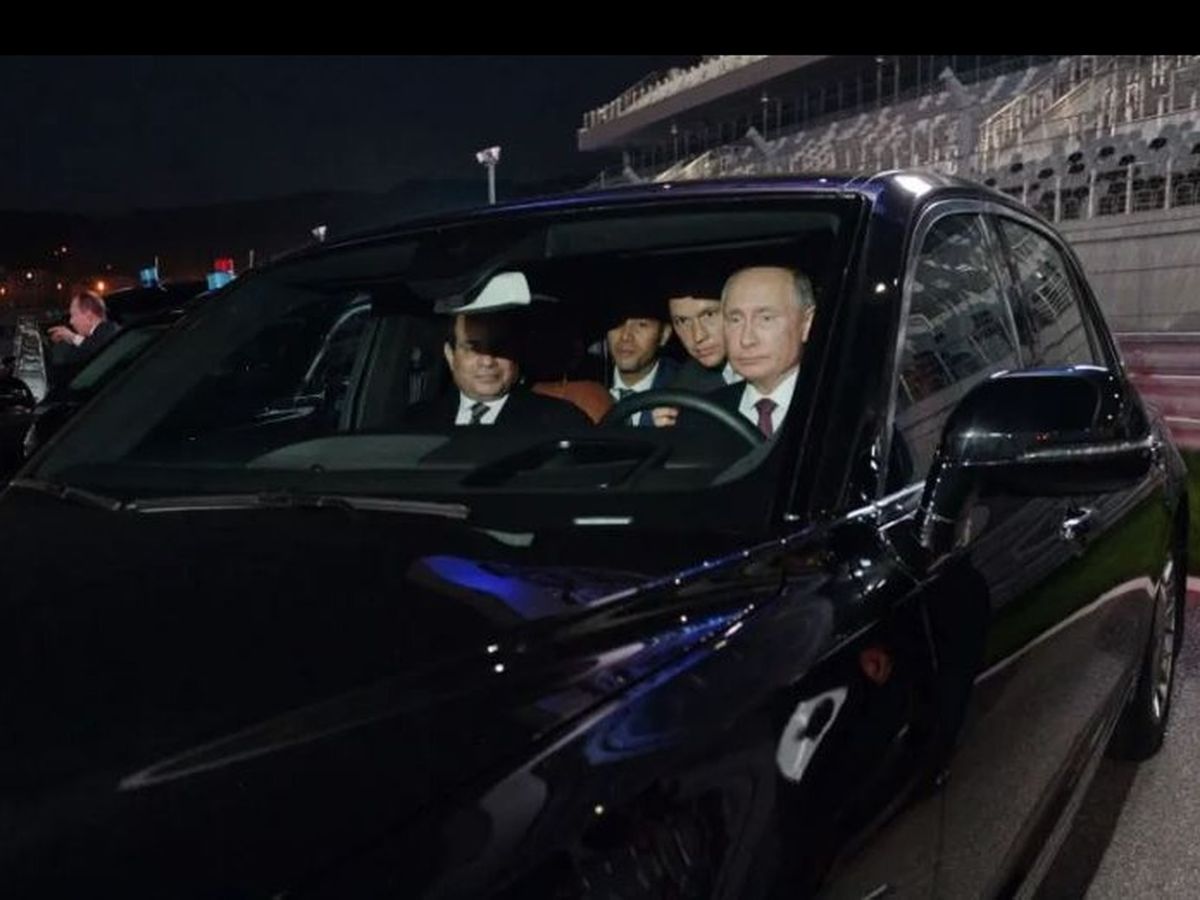 Dimineaţa Nebună. Bolidul de lux al lui Vladimir Putin poate rezista atacurilor cu bombe și cu arme chimice 