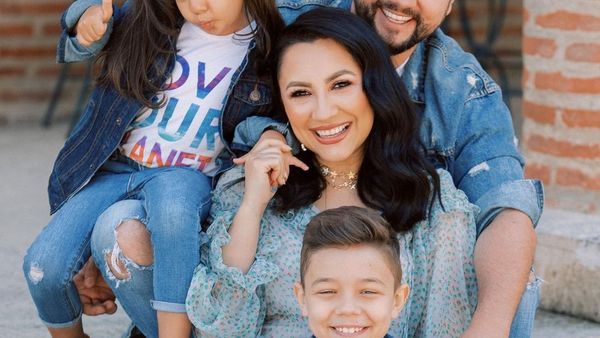 Andra, tranșantă când vine vorba de pasiunile Evei și ale lui David: „Numai cu muncă şi dedicare poţi transforma această pasiune într-un talent”