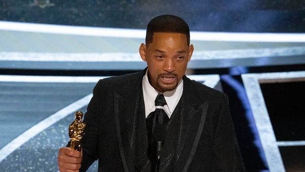 Dimineața Nebună: Will Smith, decizie neașteptată după ce l-a pălmuit pe Chris Rock! Demisionează din Academia Oscarurilor: „Am trădat încrederea! Am inima zdrobită”. Audio