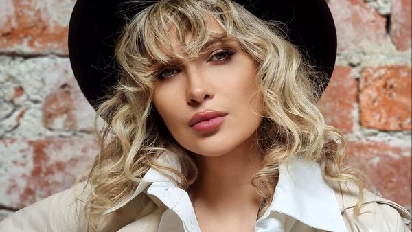 Lora, detalii neștiute! Artista a apelat la terapie pentru a trece de perioadele grele: „Nu mai știi ce e real și ce nu”