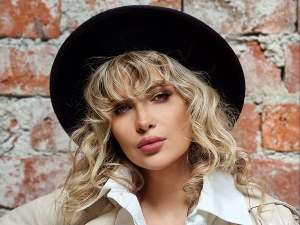 Lora, detalii neștiute! Artista a apelat la terapie pentru a trece de perioadele grele: &bdquo;Nu mai știi ce e real și ce nu&rdquo;
