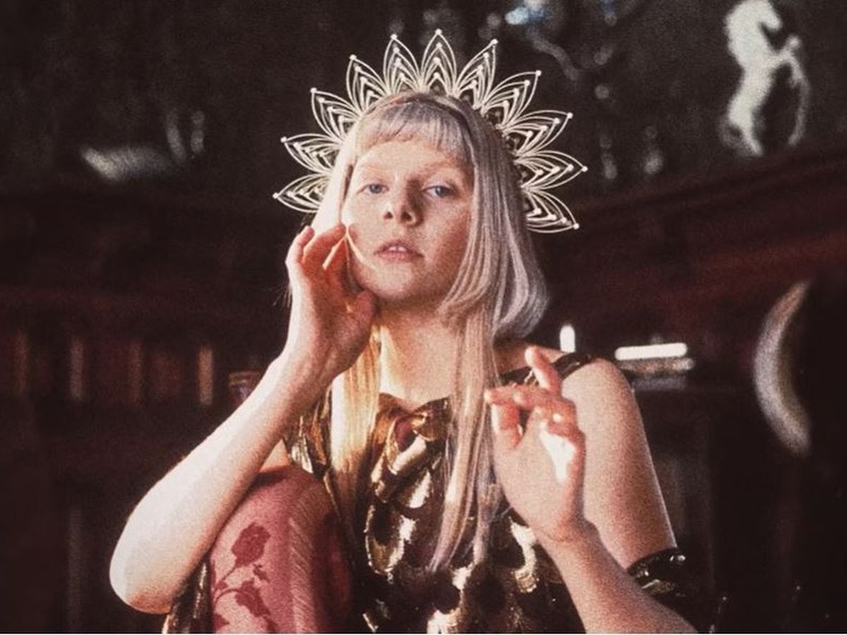 Aurora a lansat piesa „The Woman I Am”