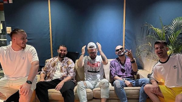 Colaborare neașteptată! Smiley lansează alături de Șatra B.E.N.Z. piesa - "Fii tot ce poți": „A fost o superexperiență întâlnirea cu ei”