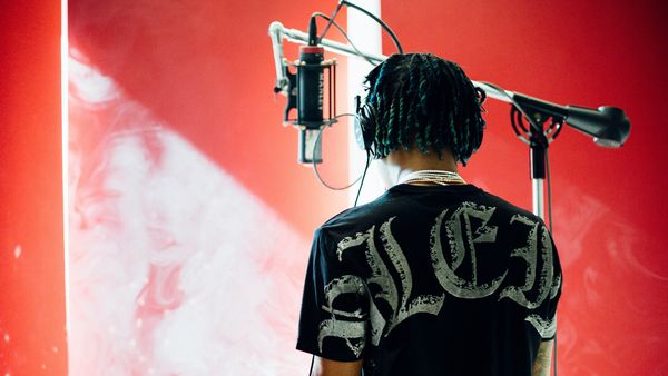 C&acirc;ntăreți de top cărora le plac pariurile, mai ales jocurile de noroc din cazinouri