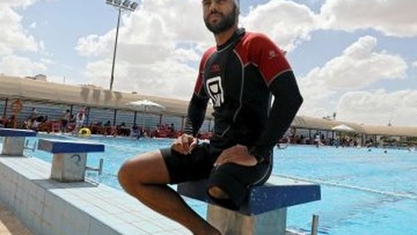 Un înotător cu un picior amputat a intrat în Cartea Recordurilor. Cum și-a găsit motivația pentru a-și îndeplini visul?!