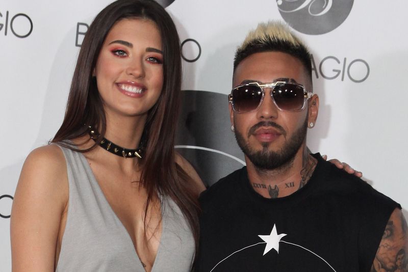 Alex Velea, dezvăluiri inedite despre relația cu Antonia! Este artistul un bărbat gelos?!