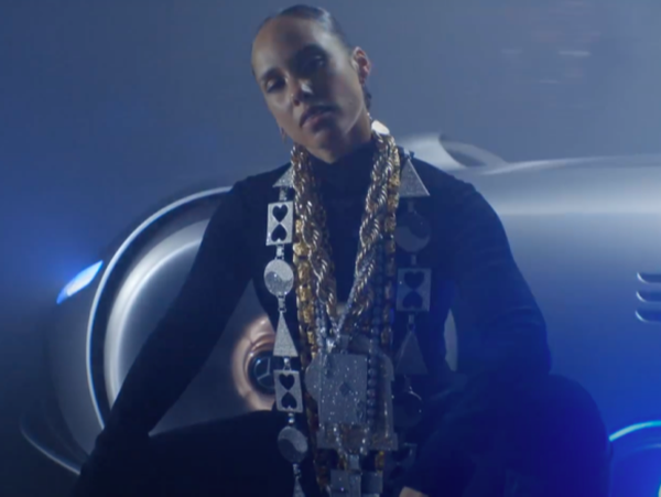 Alicia Keys a lansat City Of Gods (Part II) - Versurile piesei aici