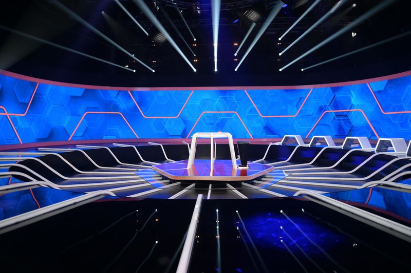 EXCLUSIVITATE. Primele imagini cu platoul “Jocul cuvintelor cu Dan Negru”