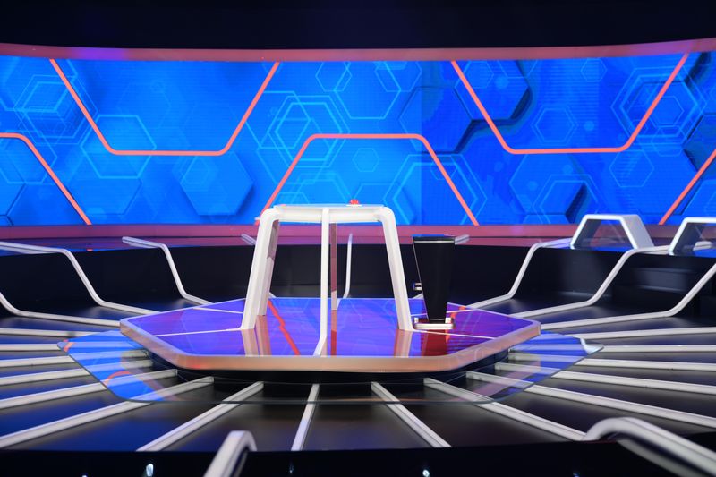 EXCLUSIVITATE. Primele imagini cu platoul “Jocul cuvintelor cu Dan Negru”