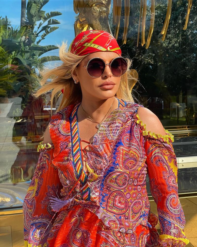 Loredana Groza, fotografia care a stârnit controverse pe rețelele sociale! Ce i-au reproșat fanii artistei?!: „Doamne păzește”