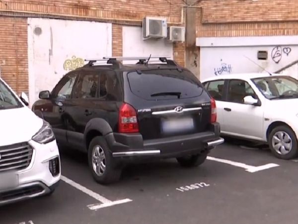 Locul de parcare din Rom&acirc;nia care costă 6.510 lei! Cine l-a &icirc;nchiriat, unde și de la c&acirc;t a pornit licitația