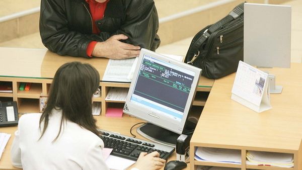 Program bănci Paşte 2022: În ce zile sunt închise sucursalele?