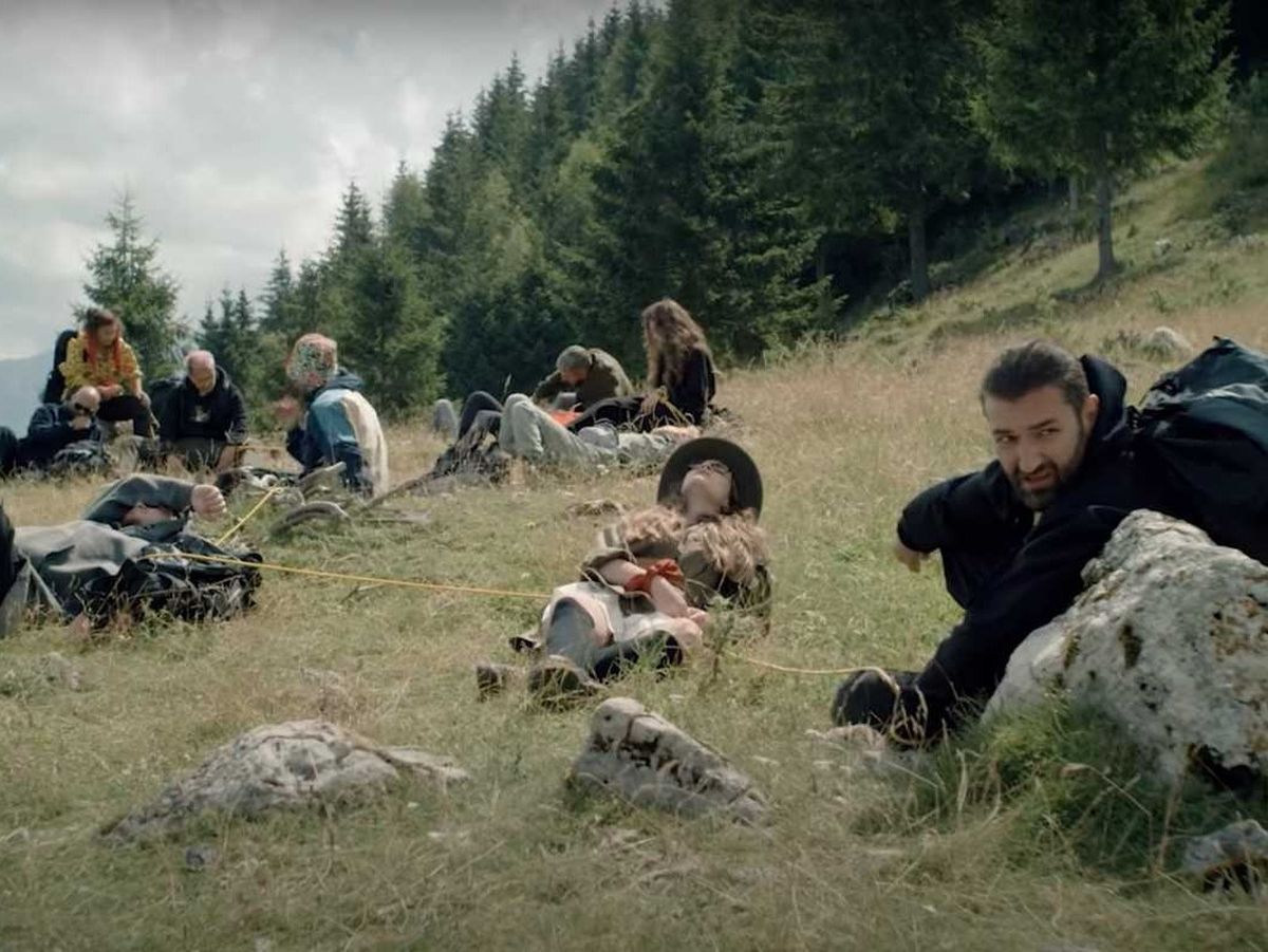 Smiley, Speak, Nicole Cherry și Nosfe apar în comedia "Legații", lansată pe Netflix