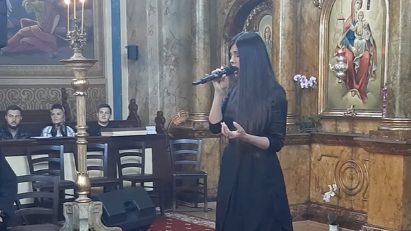 VIDEO: Paula Seling, moment artistic într-o biserică din Brașov, în Săptămâna Mare! Anunțul făcut de artistă: „Ce s-ar face inima fără iubire”
