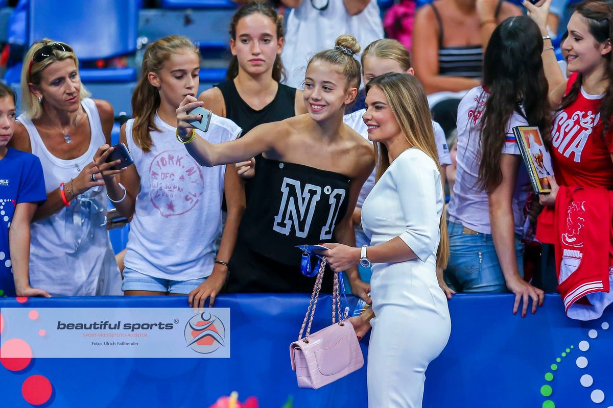 Pentru ea a divorţat Vladimir Putin de fosta soţie. Cine este amanta preşedintelui Rusiei, Alina Kabaeva