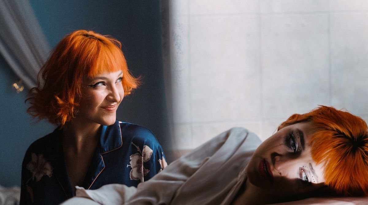 Prima Dragoste lansează &bdquo;Epigraf&rdquo;, primul său EP - o radiografie a maturizării artistei și a emoțiilor ei - VIDEO