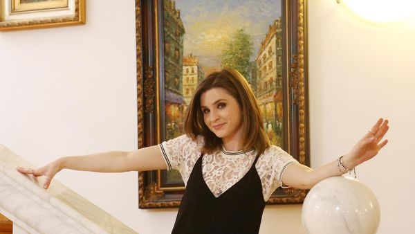 Cristina Ciobănașu, imagine de colecție din copilărie! Cum arăta artista când era mică?! 