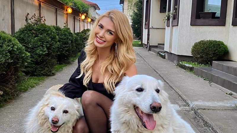 Andreea Bălan, prima reacție după ce fostul soț, George Burcea, i-a făcut pl&acirc;ngere la Protecția Animalelor: &bdquo;Neștiind că-l va folosi pe săracul animal bolnav&rdquo;