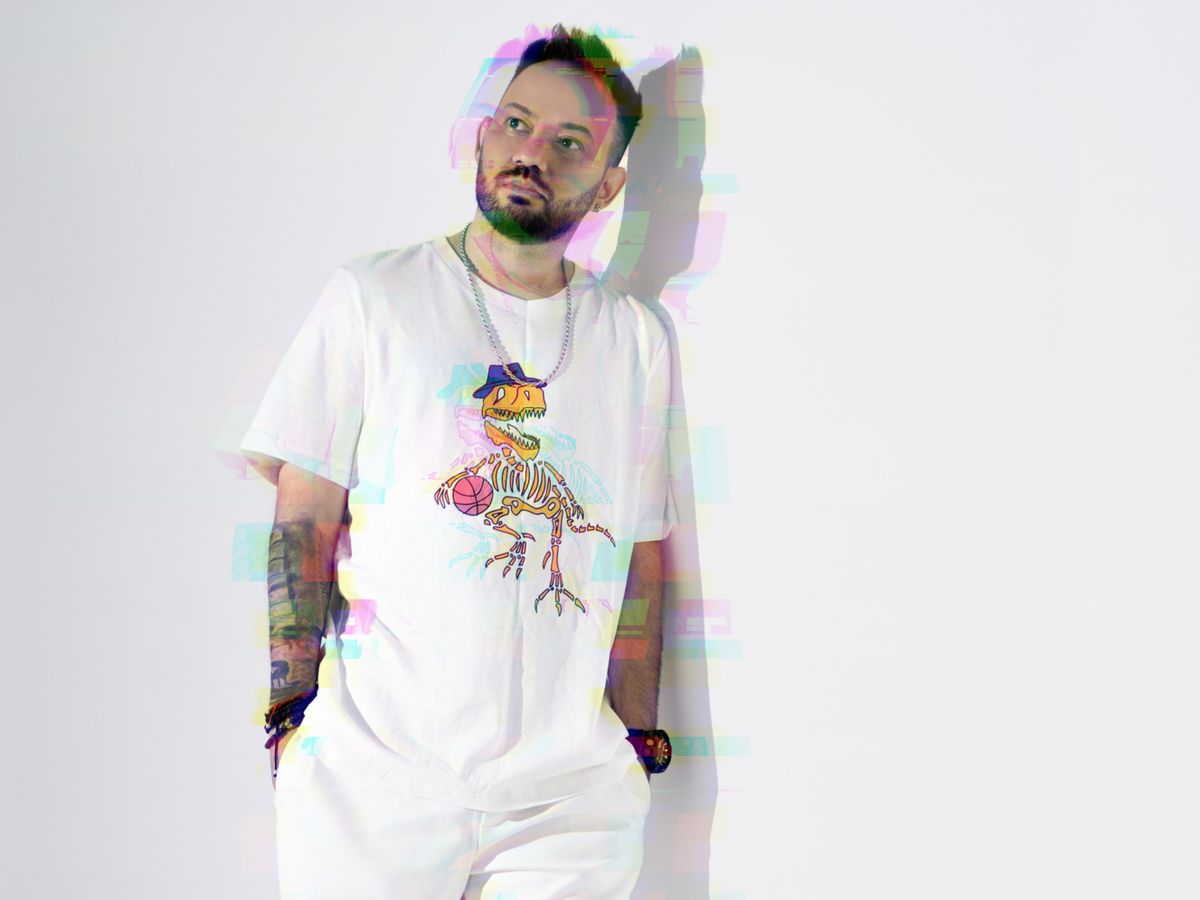 Mario Joy lansează „Ce am face noi”! Piesa este o declarație de dragoste pentru soția sa