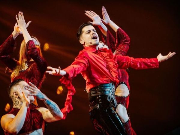 WRS, reprezentantul Rom&acirc;niei la Eurovision 2022, val de reacții după prima repetiție pe scena de la Torino: &bdquo;Arată foarte &icirc;ncrezător&rdquo;