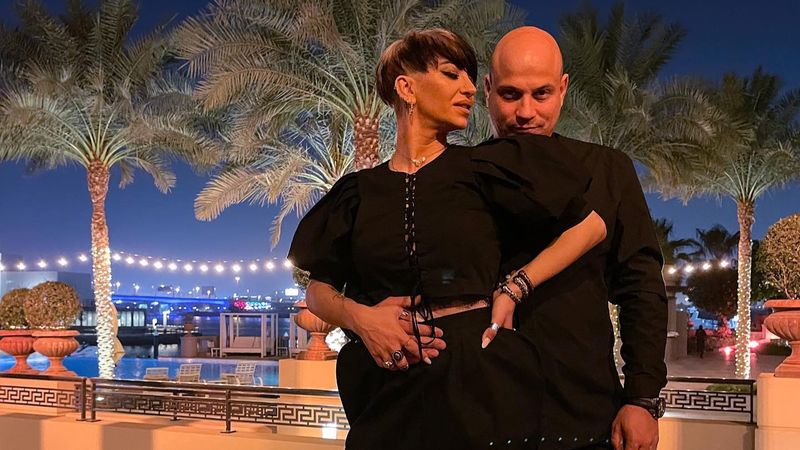 Giulia, ipostaze provocatoare &icirc;n vacanța cu soțul ei: &bdquo;&Icirc;ntrerupem transmisiunea&rdquo;