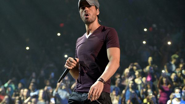 Enrique Iglesias îşi sărbătoreşte ziua de naştere pe 8 mai. Câţi ani împlineşte artistul?