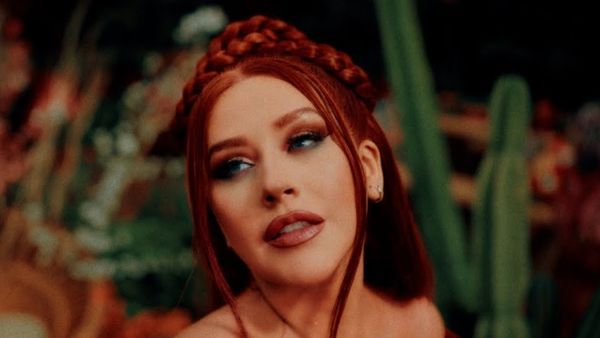 Christina Aguilera a lansat piesa „La Reina”