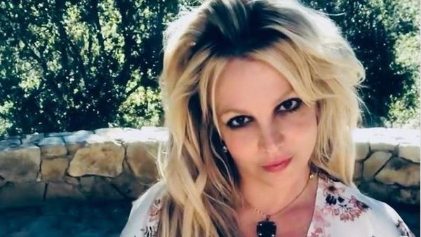  Britney Spears, stârnește îngrijorarea fanilor cu noi imagini nud: „Avea dreptate tatăl” 