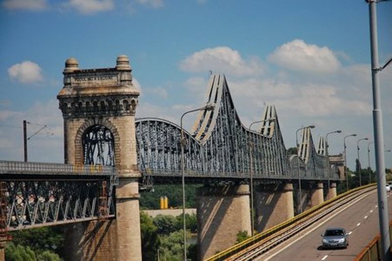 Taxă pod Feteşti 2022: Cum poţi plăţi prin sms taxa pentru podul de la Cernavodă?