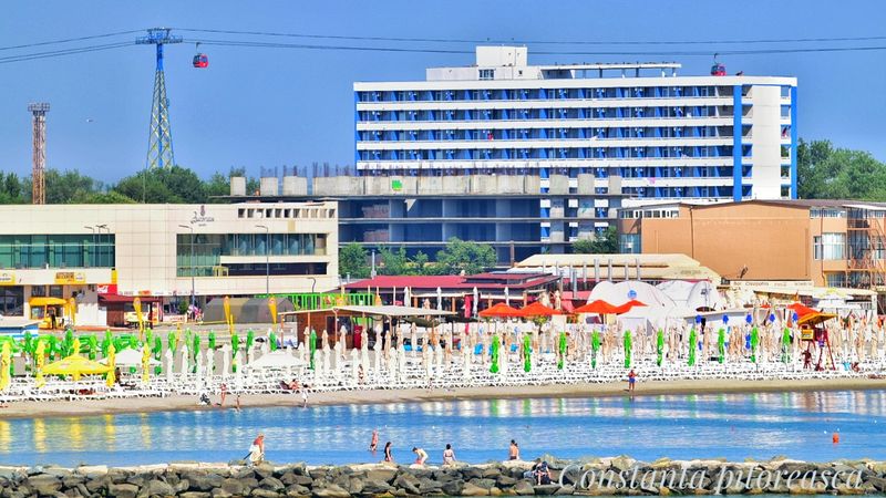 C&acirc;t costă un şezlong la mare &icirc;n Mamaia, Constanţa, Costineşti, Eforie şi Mangalia? Preţurile actualizate pentru 2022