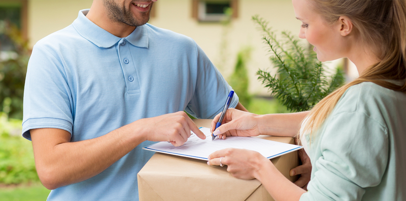 Românii care plătesc cash la curier vor fi monitorizați de ANAF! Fiscul le va reține datele timp de 5 ani